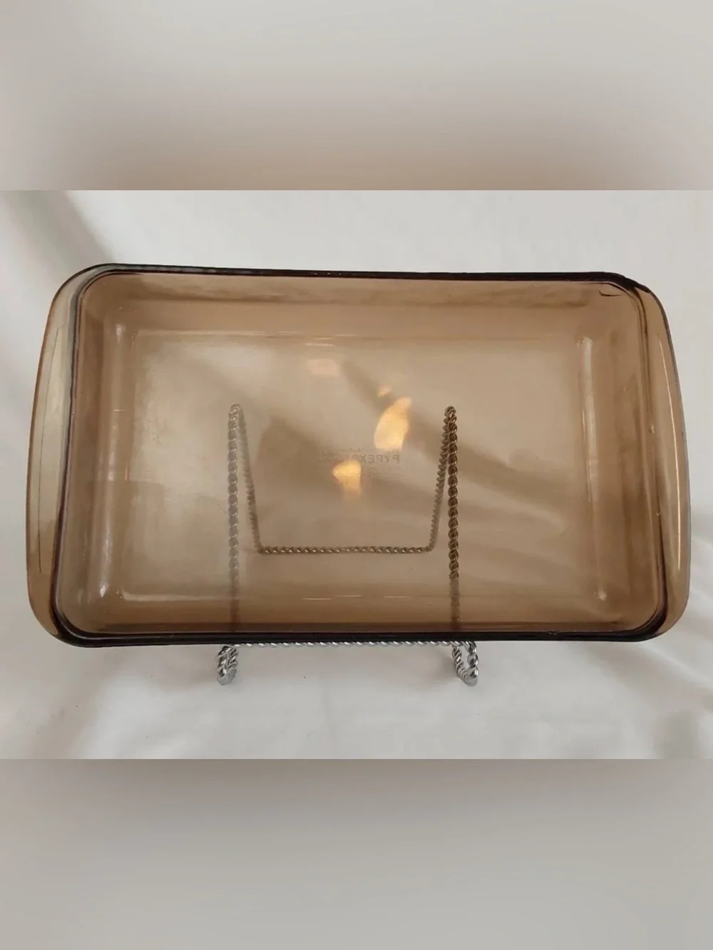 4pc Vintage Amber/Brown PYREX Baking Dishes- Some Chips